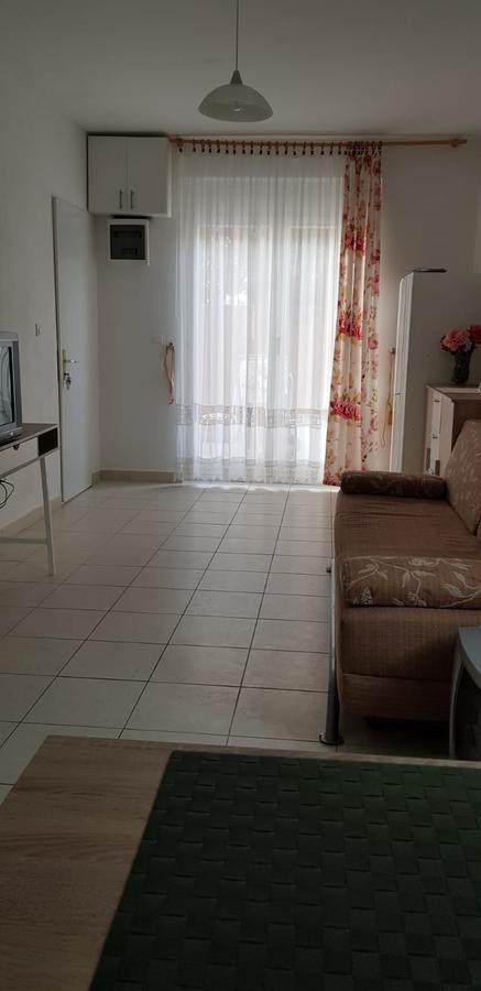 Sobe Zeneral Hotel Novalja Ngoại thất bức ảnh